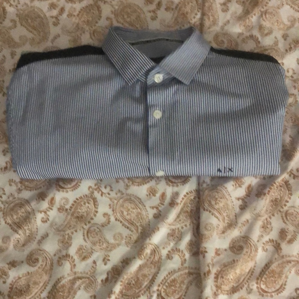 Great condition shirt only wore twice!